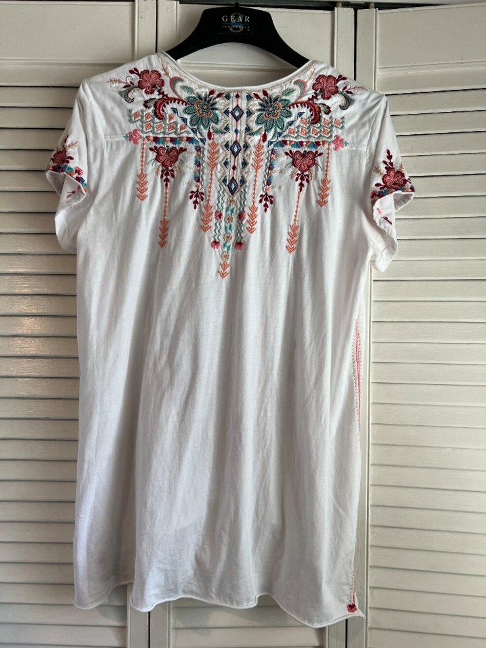 Johnny Was Tua Knit Embroidered Top - Picture 3 of 10